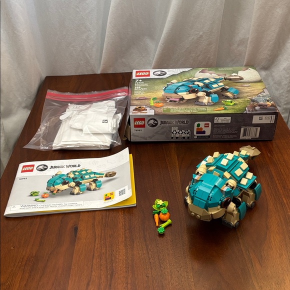 Lego Set Baby Bumpy: Ankylosaurus - Picture 8 of 14